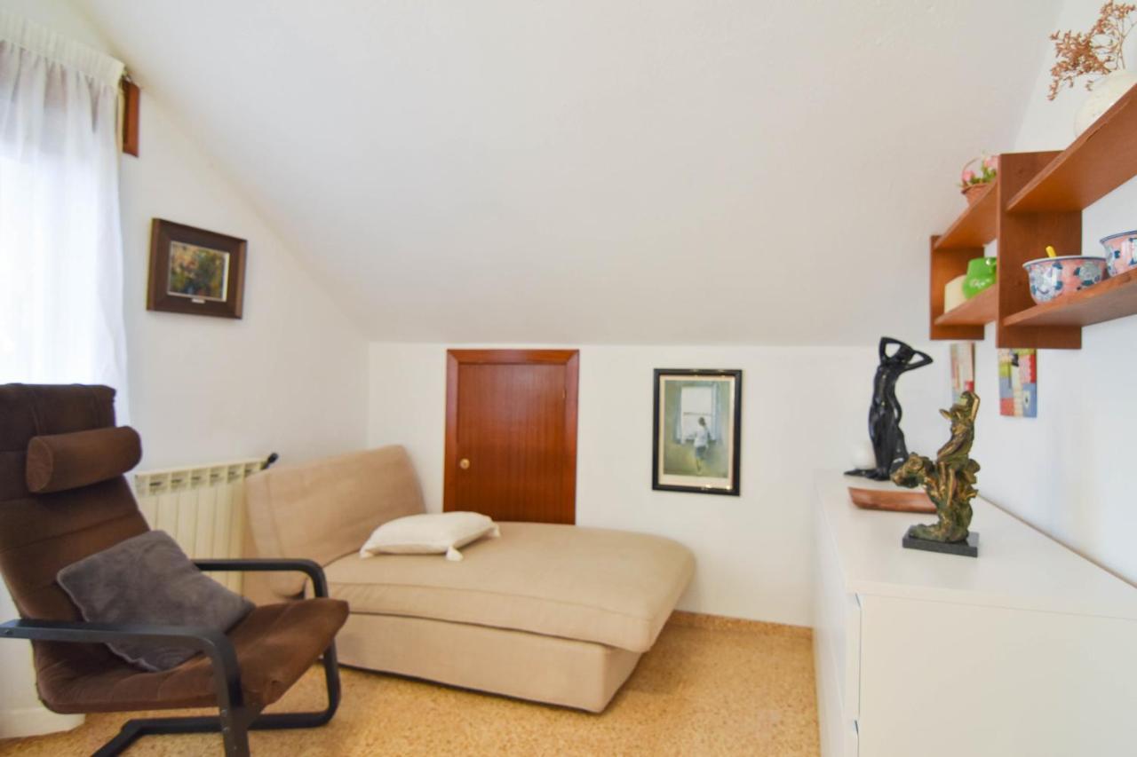 Amplio Y Comodo Chalet En Ajo Con Preciosas Vistas Экстерьер фото